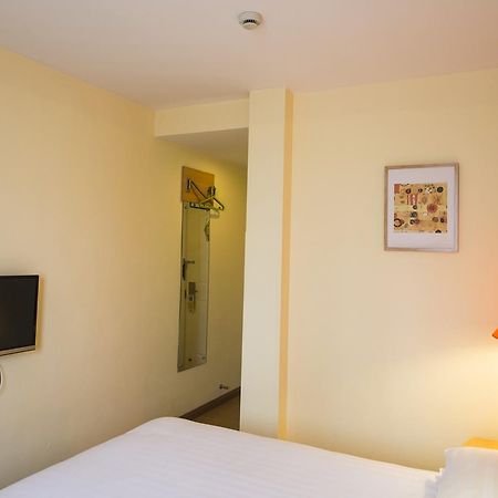 Home Inn Beijing Shangdi 外观 照片